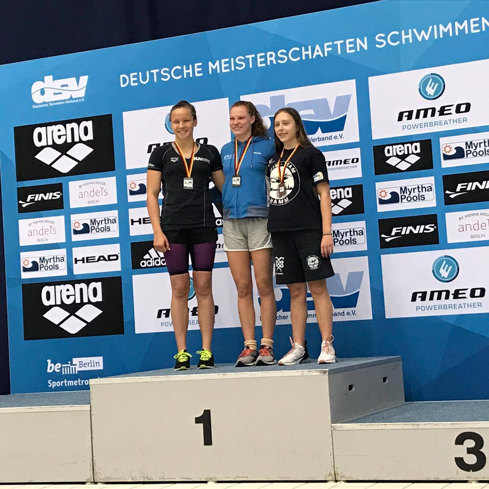 Siegerehrung 200m Schmetterling